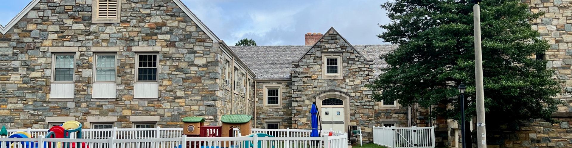 arlington school outside view